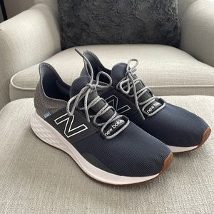 Brand New Men’s New Balance fresh foam Roav